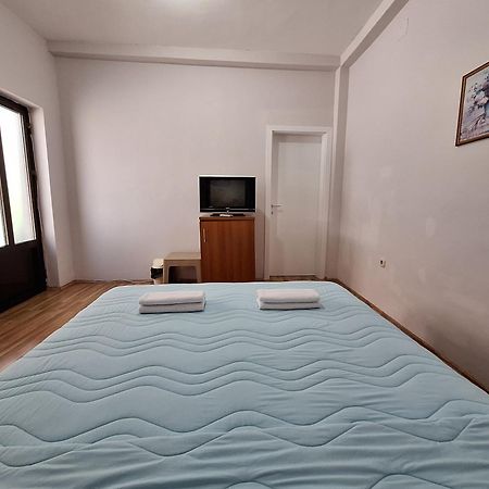 Studio Apartments Oleg Ochryda Zewnętrze zdjęcie