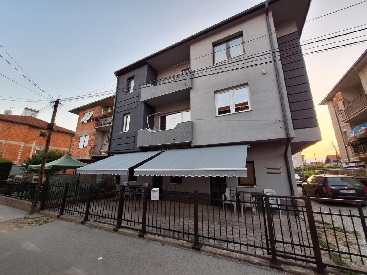 Studio Apartments Oleg Ochryda Zewnętrze zdjęcie