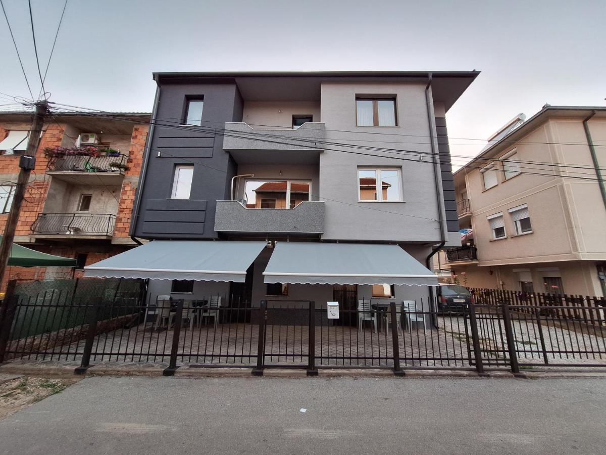 Studio Apartments Oleg Ochryda Zewnętrze zdjęcie